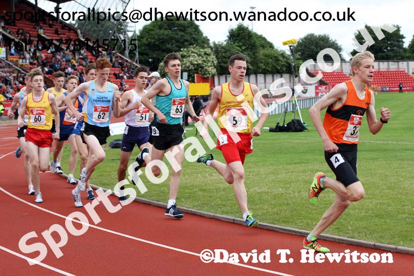 Inter boys 1500 metres, English Schools Track and Field. Photo: David T. Hewitson/Sports for All Pics
